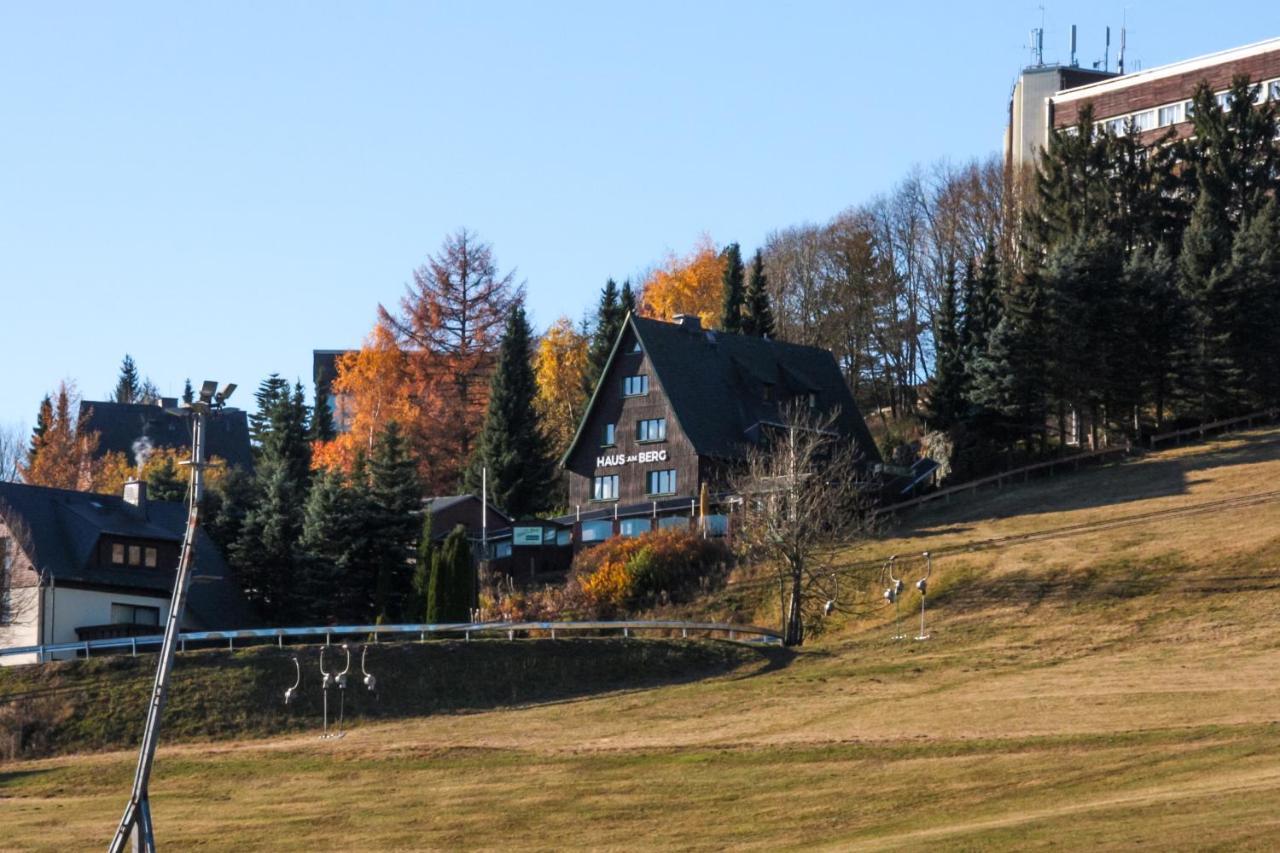 Haus Am Berg - Pension Direkt Am Skihang Oberwiesenthal Exterior foto